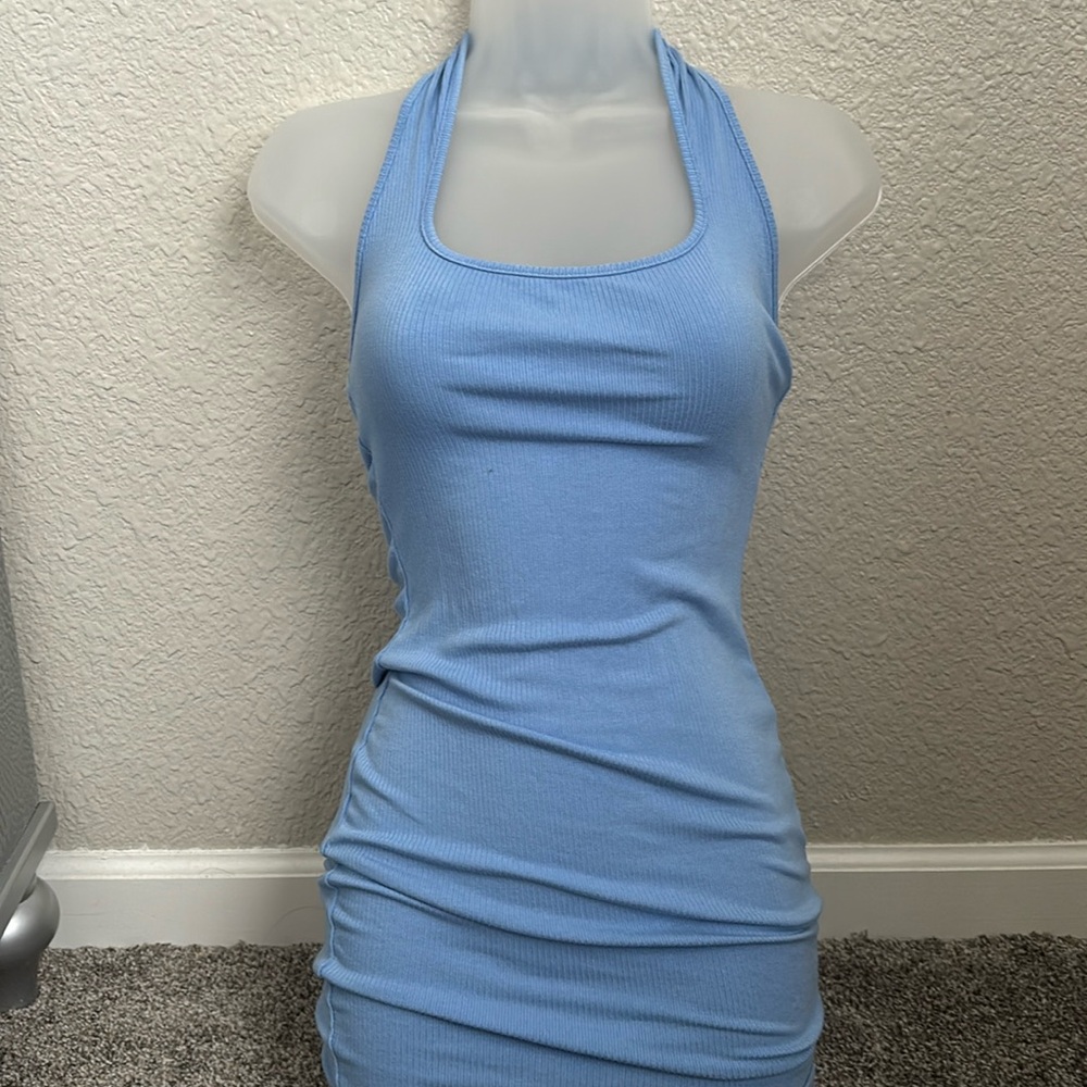 blue dress